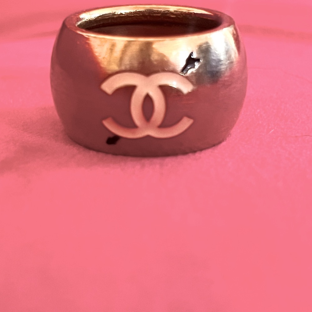Chanel authentic gold CC logo ring